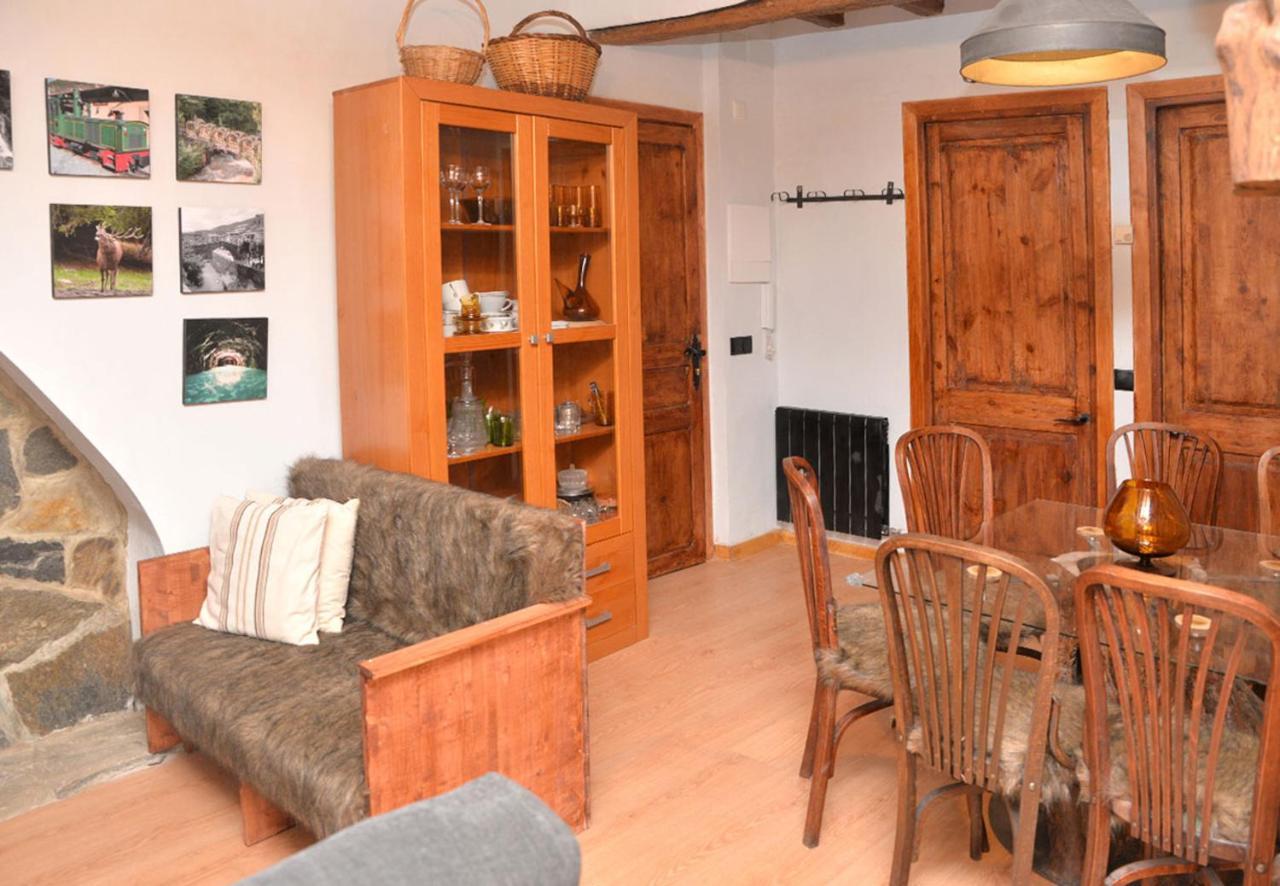 Appartamento Piso Rustico-Moderno 6 Plazas - Pobla De Lillet La Pobla de Lillet Esterno foto
